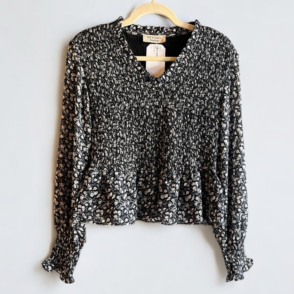 NWT - Boutique Smocked Top  Size Small
